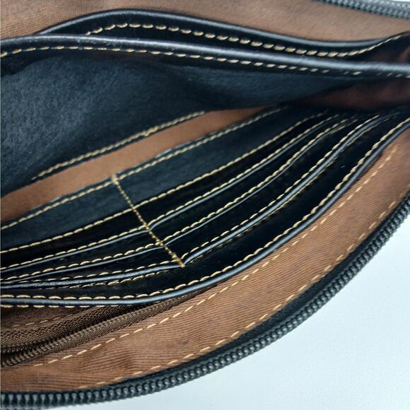 Jesslyn Blake Black Woven Leather Clutch Crossbody Purse Wallet - Picture 8 of 8